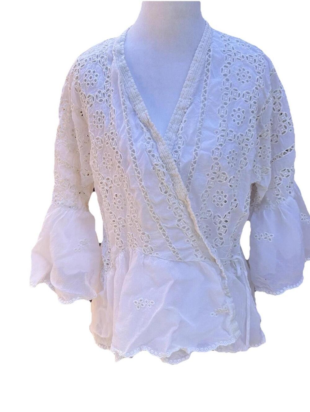 Johnny Was Ira embroidered lace Kimono Wrap Top Coquette Delicate Angelic Sz S